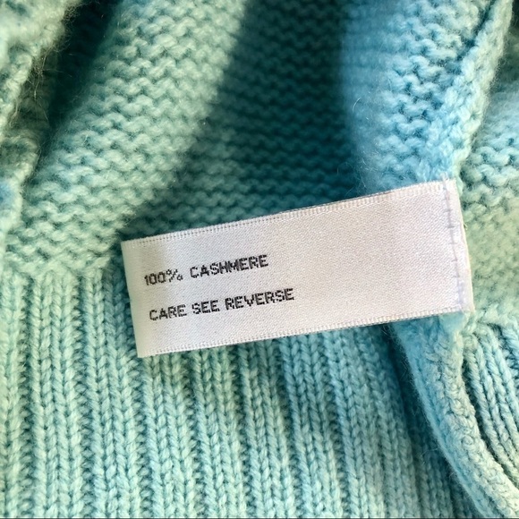 Sutton Studio Bloomingdale’s 100% cashmere robin’s egg blue v-neck sweater M - Picture 6 of 8